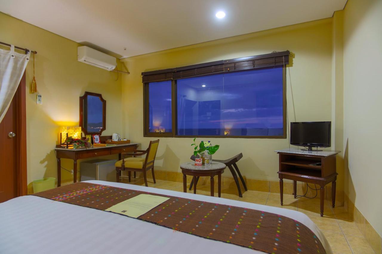 The Jayakarta Suites Komodo Flores Labuan Bajo Εξωτερικό φωτογραφία